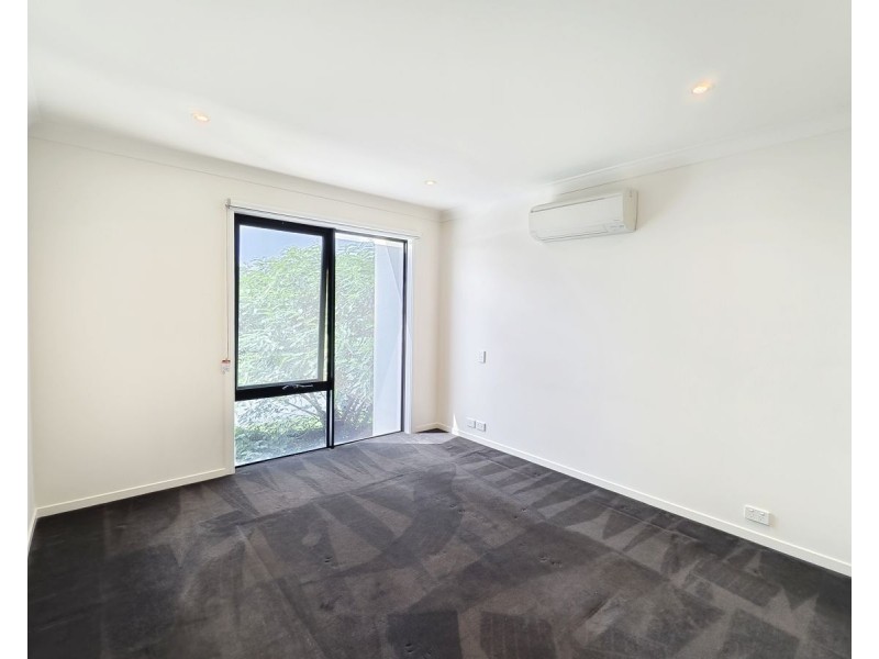 2 Doherty Dr, Pimpama QLD 4209