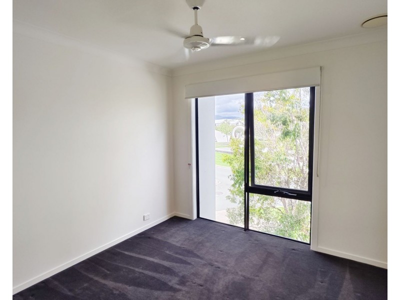 2 Doherty Dr, Pimpama QLD 4209