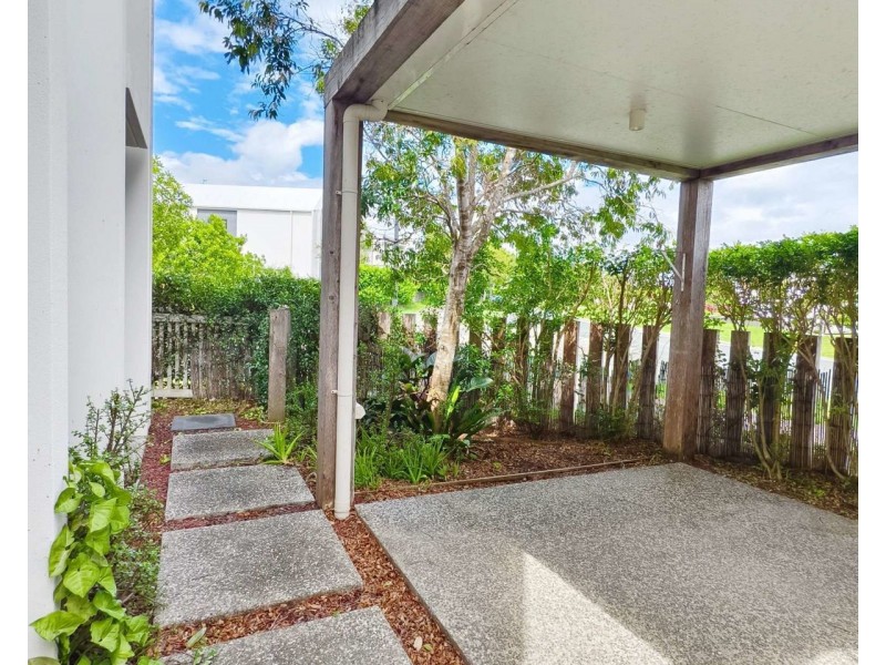 2 Doherty Dr, Pimpama QLD 4209
