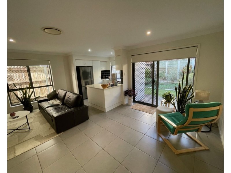 25 20 Kianawah Road South, Manly West QLD 4179