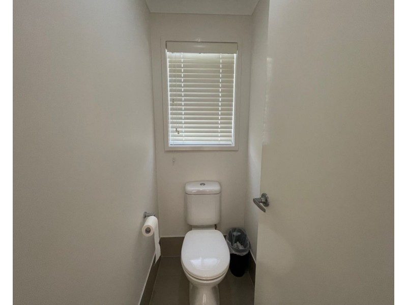 25 20 Kianawah Road South, Manly West QLD 4179