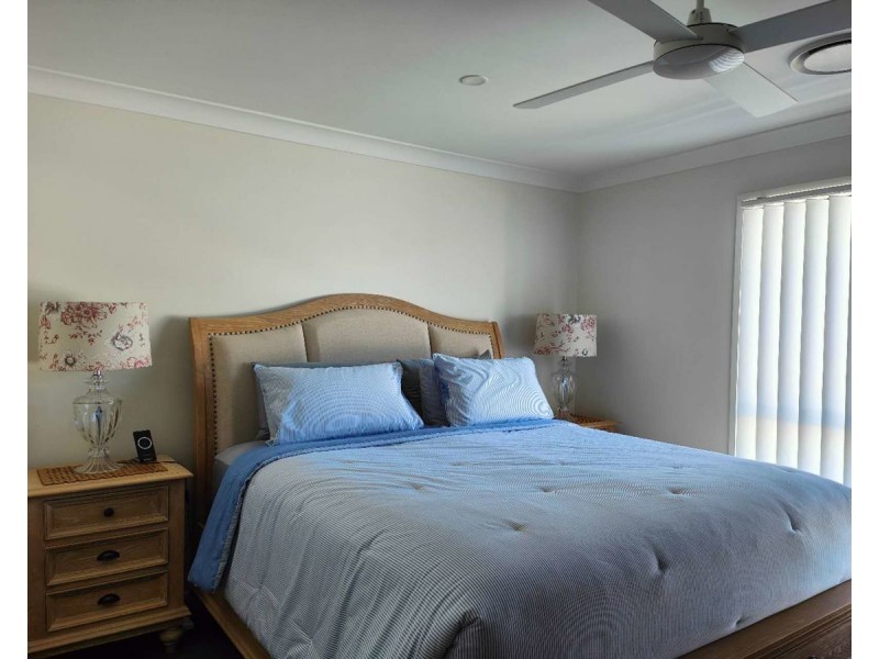 28 Leong street, Bridgeman Downs QLD 4035