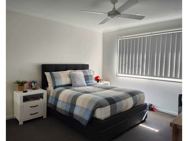 28 Leong street, Bridgeman Downs QLD 4035