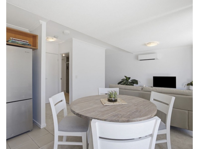 2 Arbour Ave, Robina QLD 4226