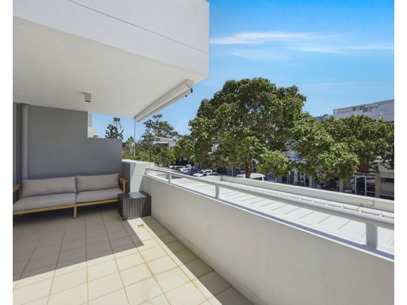 2 Arbour Ave, Robina QLD 4226