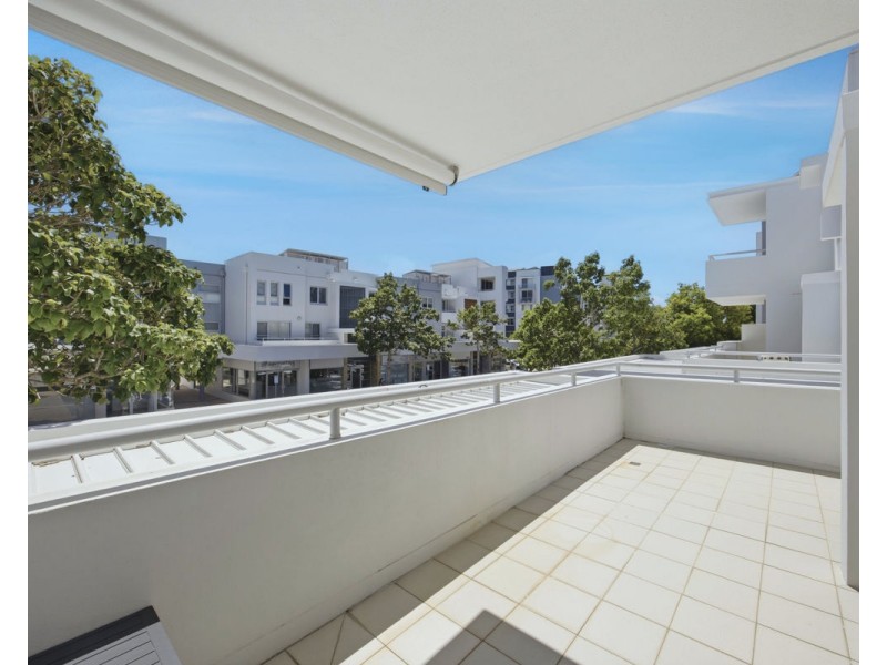 2 Arbour Ave, Robina QLD 4226