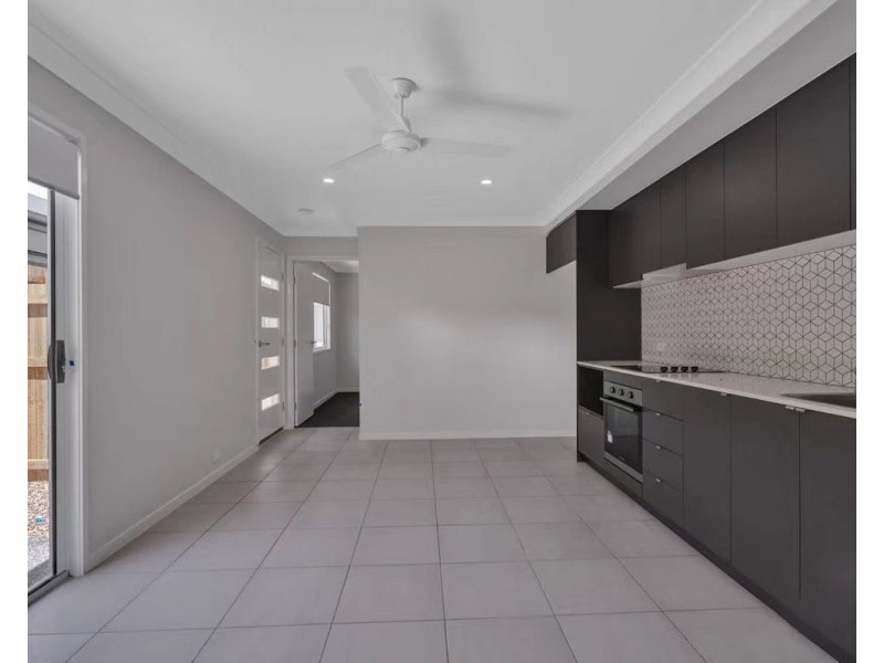 2/38 Bisschop St, Deception Bay QLD 4508