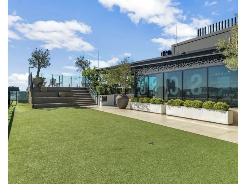 305/19 Deshon Street, Woolloongabba QLD 4102