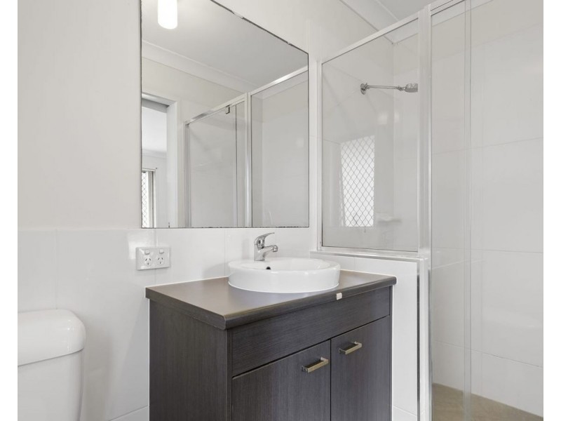 50 South Quarter Drive, Loganlea QLD 4131