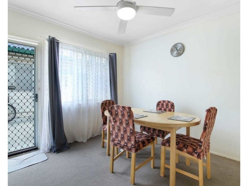 3/5 Proud Street, Labrador QLD 4215