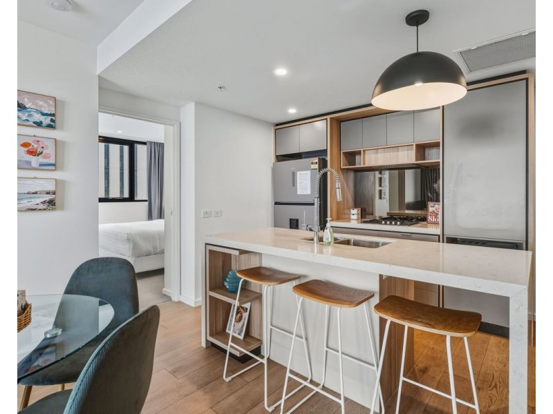 1208/17 Deshon street, Woolloongabba QLD 4102