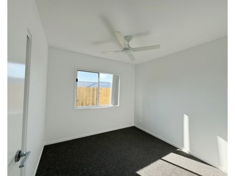 68 Juniper Dr, Greenbank QLD 4124