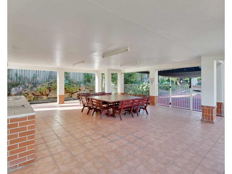 8 Manor Street, Eight Mile Plains QLD 4113