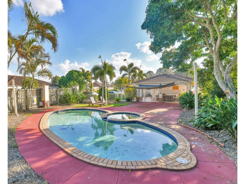 8 Manor Street, Eight Mile Plains QLD 4113