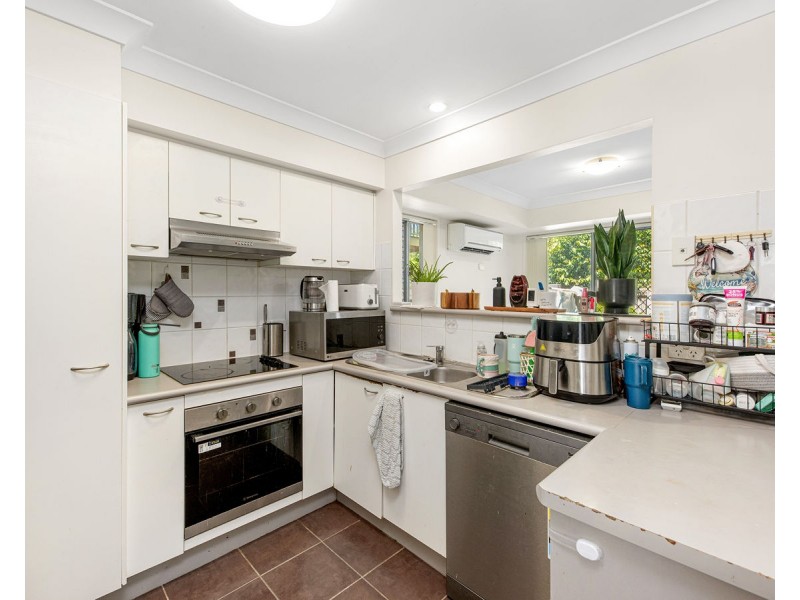 29 34-42 University Drive, Meadowbrook QLD 4131