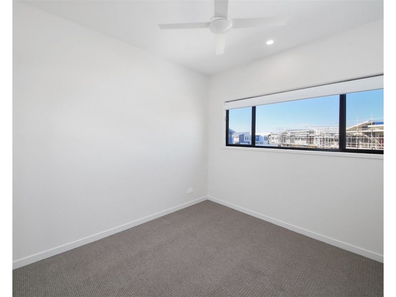 66/ 1 Lake Serenity Blvd, Helensvale QLD 4212