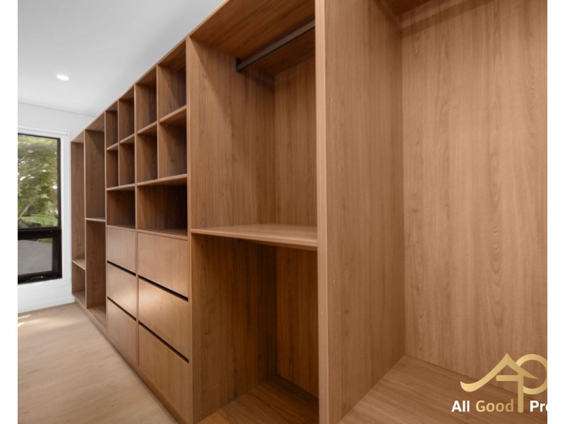 7 Lakkari Street, Eight Mile Plains QLD 4113