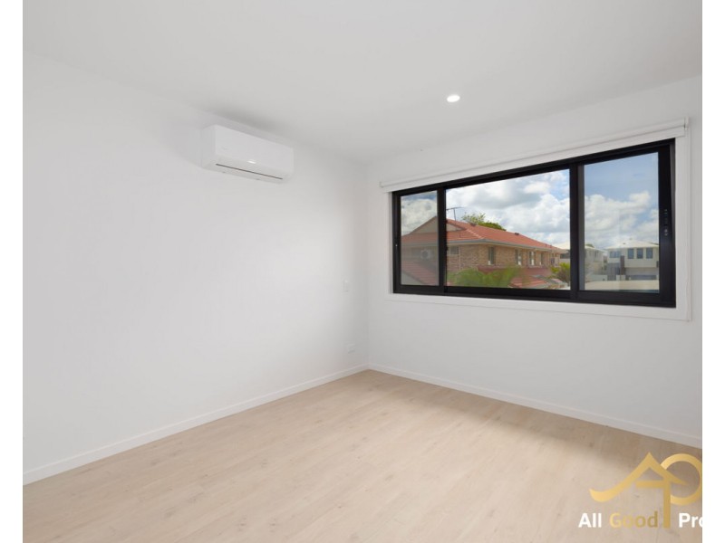 7 Lakkari Street, Eight Mile Plains QLD 4113