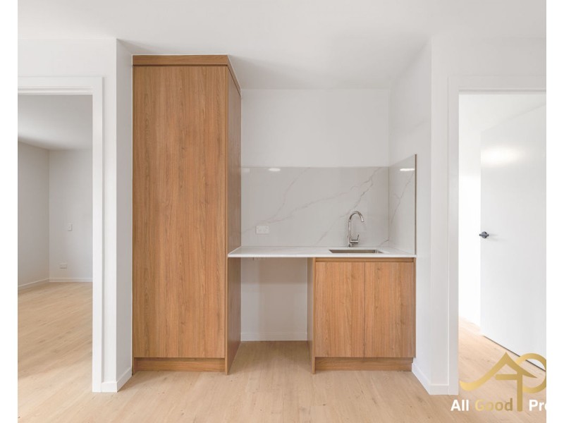 1/7B Lakkari Street, Eight Mile Plains QLD 4113