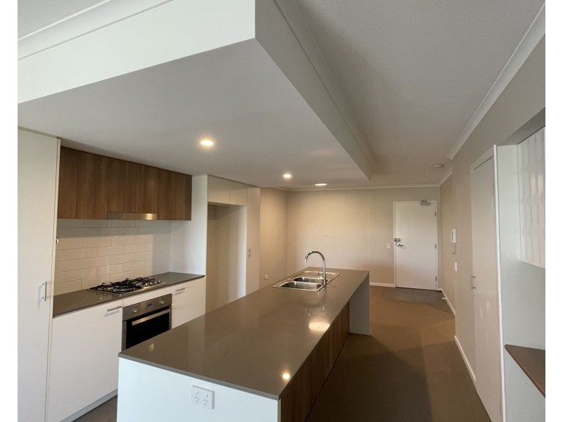 303/300 Turton Street, Coopers Plains QLD 4108