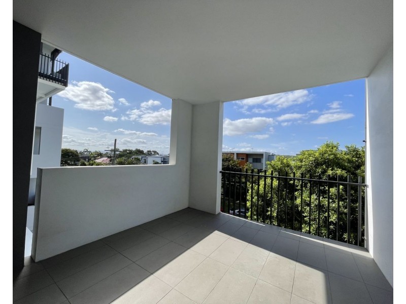 303/300 Turton Street, Coopers Plains QLD 4108