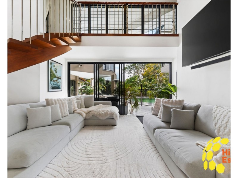 36 Saltwater Terrace, Helensvale QLD 4212