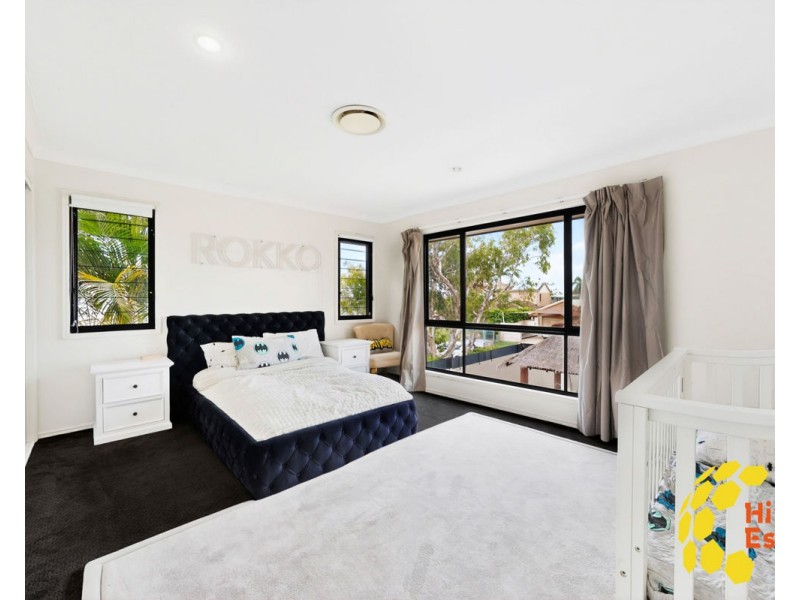 36 Saltwater Terrace, Helensvale QLD 4212