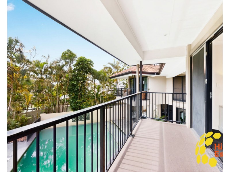 36 Saltwater Terrace, Helensvale QLD 4212