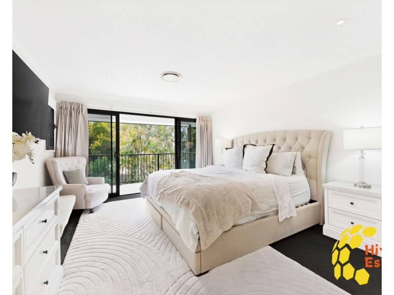 36 Saltwater Terrace, Helensvale QLD 4212