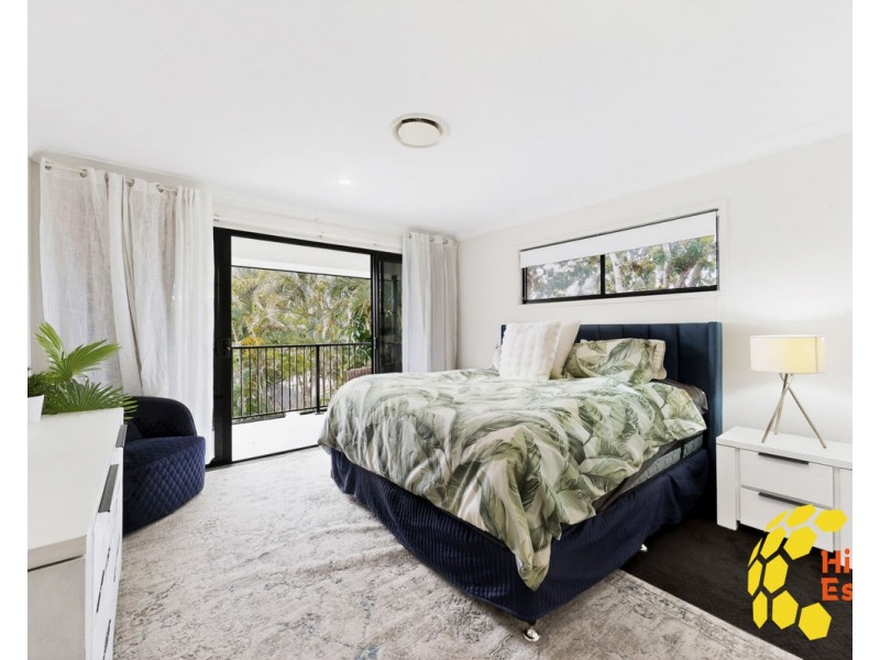 36 Saltwater Terrace, Helensvale QLD 4212