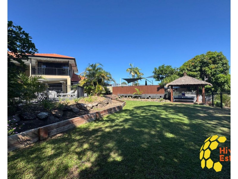 36 Saltwater Terrace, Helensvale QLD 4212