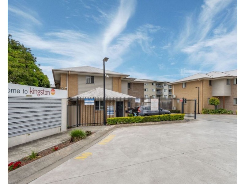 Unit 56 29-33 Juers St, Kingston QLD 4114
