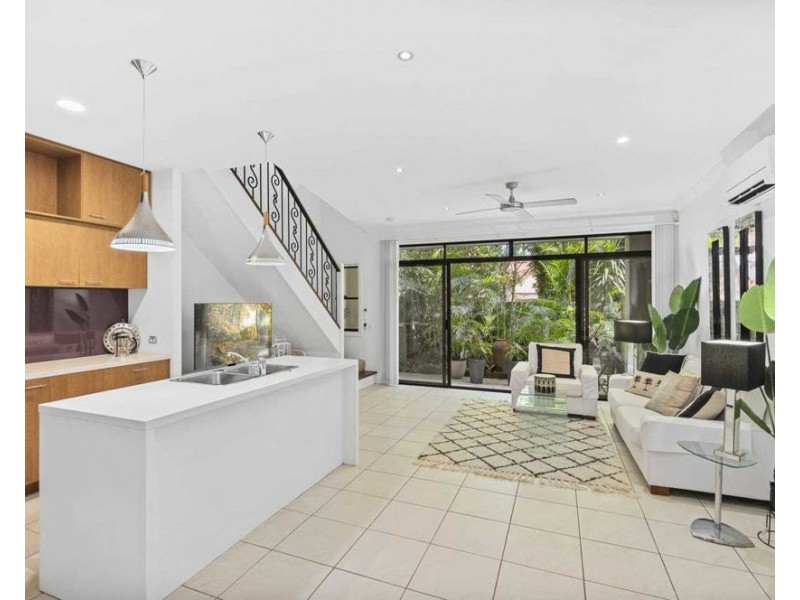 Unit 49 7 Elliott St, Surfers Paradise QLD 4217