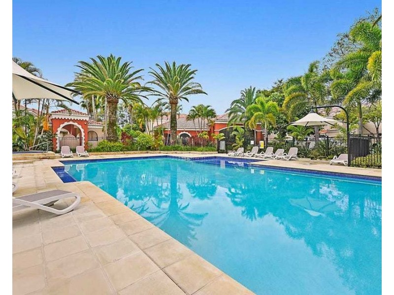 Unit 49 7 Elliott St, Surfers Paradise QLD 4217