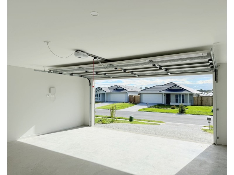 5 Roupell Street, Logan Reserve QLD 4133