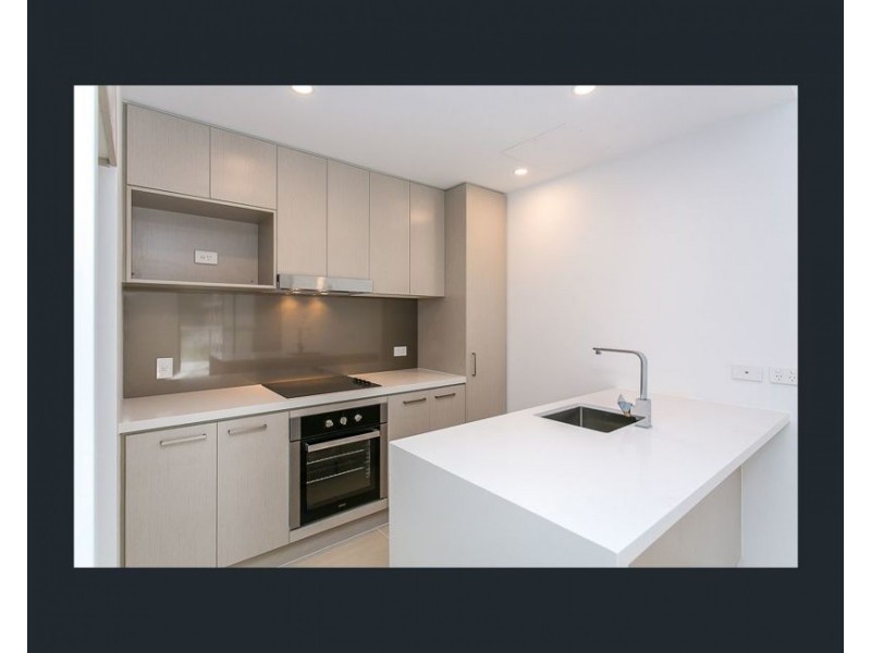 506/11 Andrews St, Southport QLD 4215