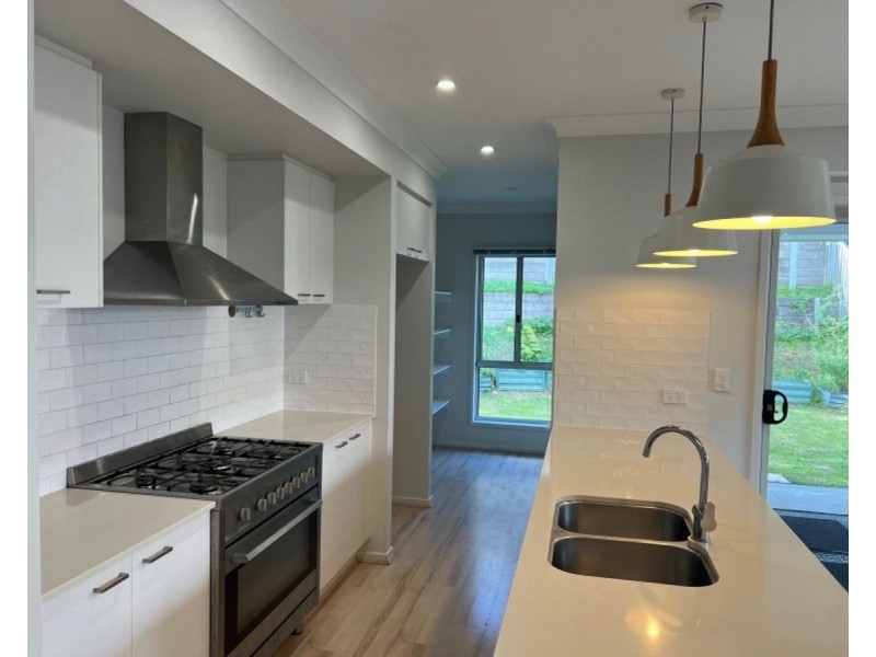 25 Coorong Street, Coomera QLD 4209