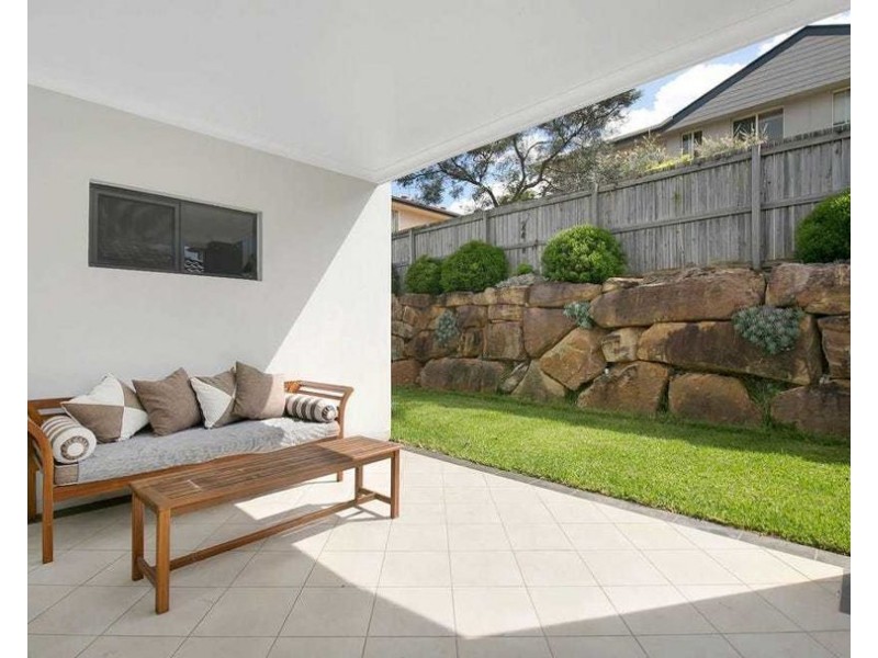 18 Lillydale Place, Calamvale QLD 4116