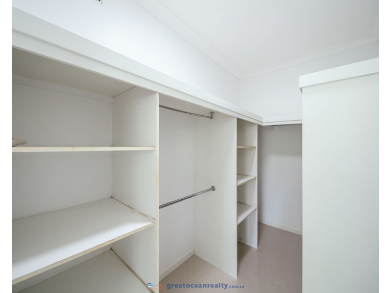 6 Portreeves Place, Arundel QLD 4214