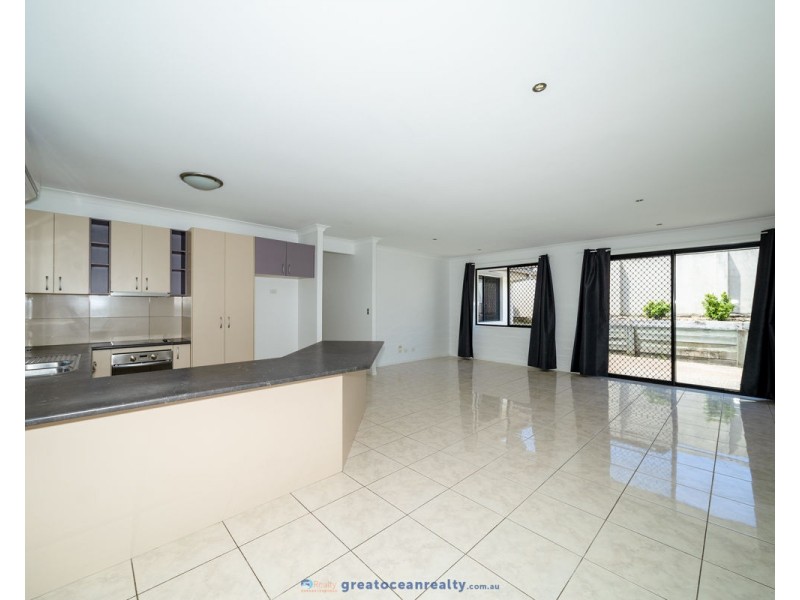 6 Portreeves Place, Arundel QLD 4214