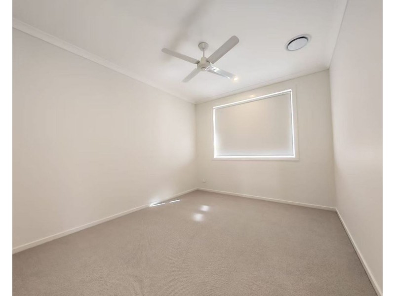 176 Guroman Drive, Greenbank QLD 4124