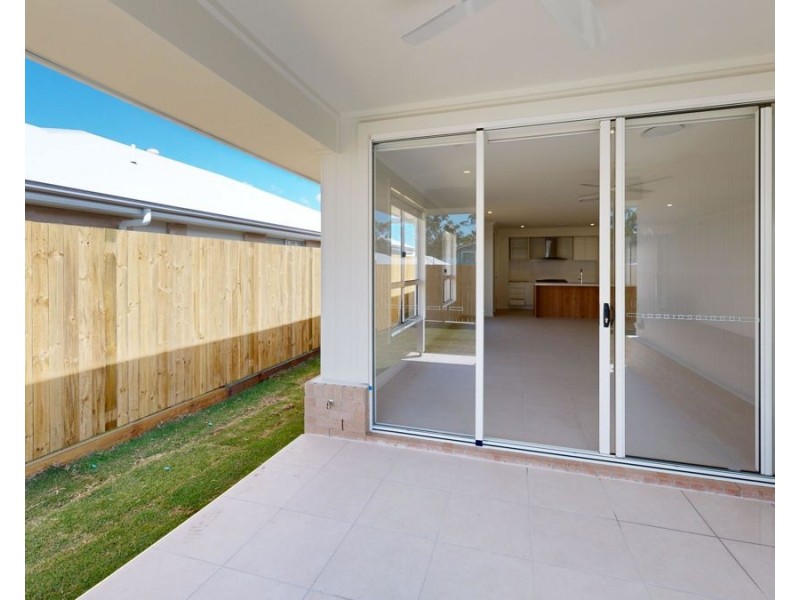 176 Guroman Drive, Greenbank QLD 4124