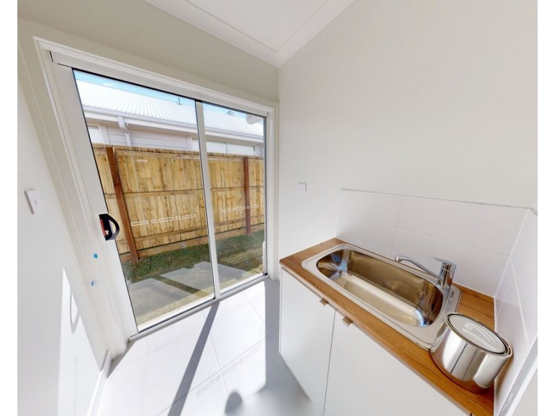 176 Guroman Drive, Greenbank QLD 4124