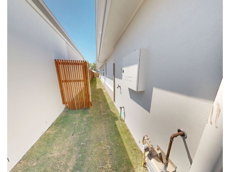 176 Guroman Drive, Greenbank QLD 4124