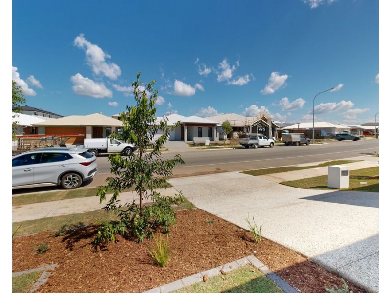176 Guroman Drive, Greenbank QLD 4124