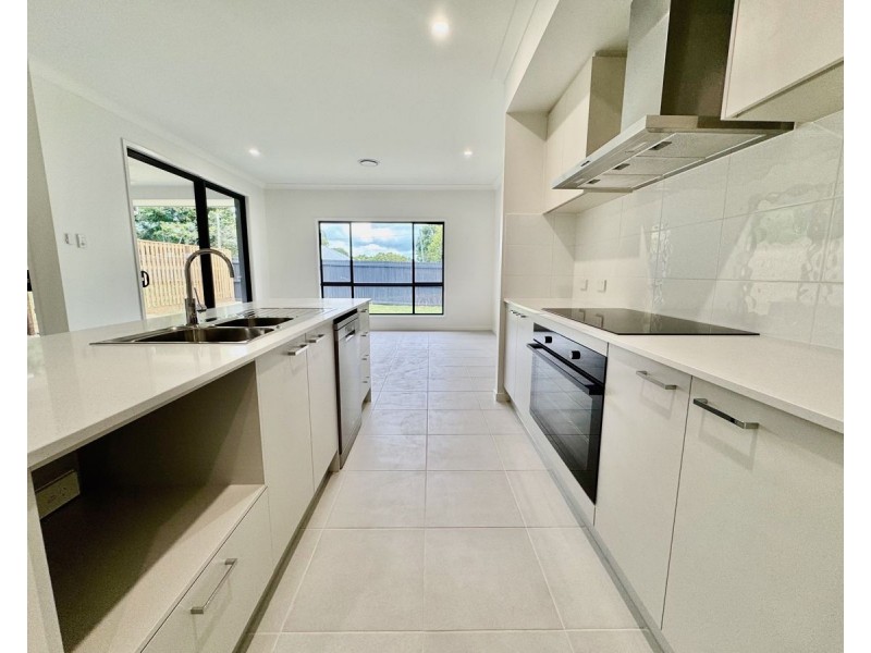 37 ABLOOM STREET, Rochedale QLD 4123