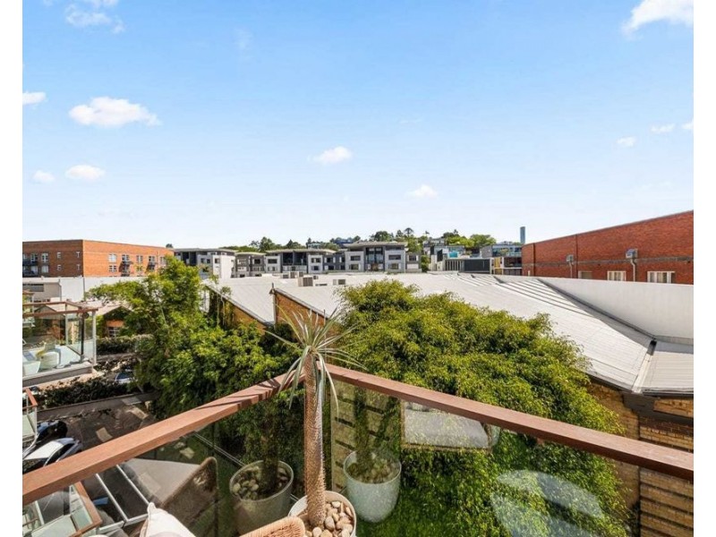 75/36 Vernon Terrace, Teneriffe QLD 4005