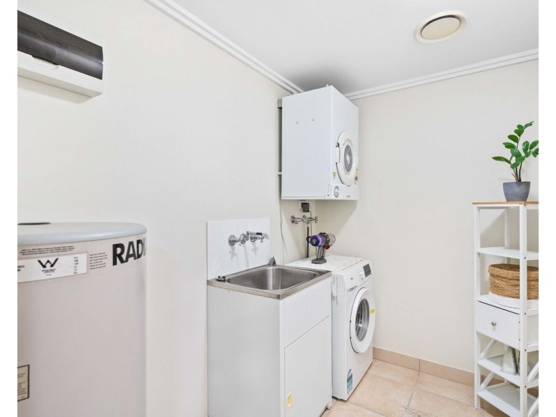 17 22-26 Clifton Road, Clifton Beach QLD 4879