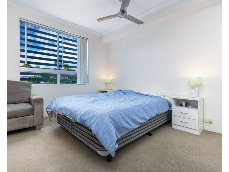 1110A & 1110 / 3 Main Street, Varsity Lakes QLD 4227