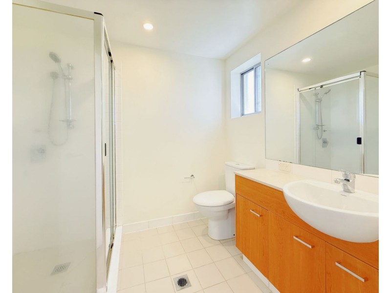 Unit 44/13-23 Bright Avenue, Labrador QLD 4215